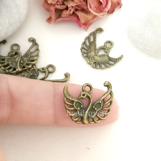 Swan charms, bird pendants. One sided. Antique bronze 14X18mm CM0040B