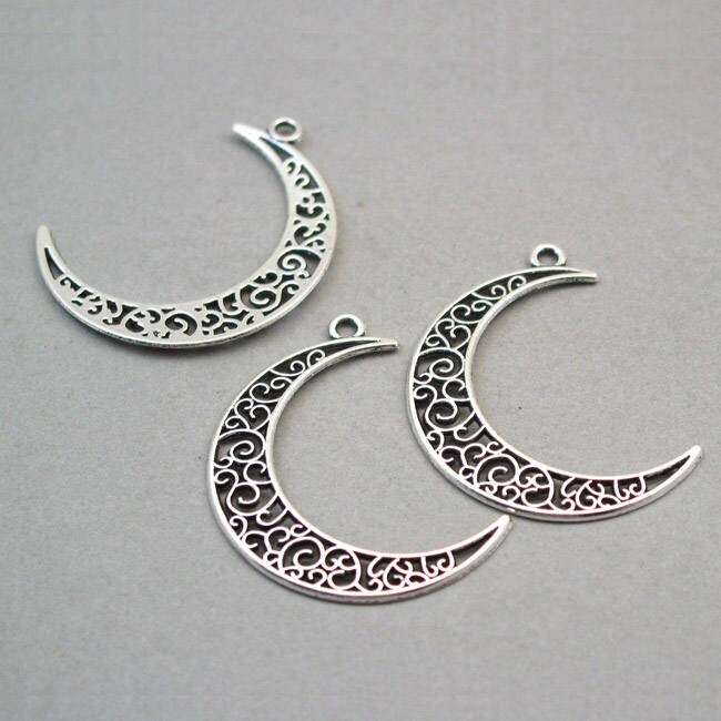 Moon charms, filigree crescent moon pendants. One sided. Antique silver 31X40mm CM1154S