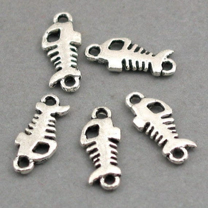 fishbone charm antique silver CM0210S