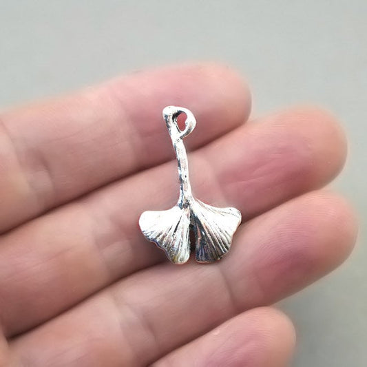 ginkgo leaf charm antique silver tone CM1440S