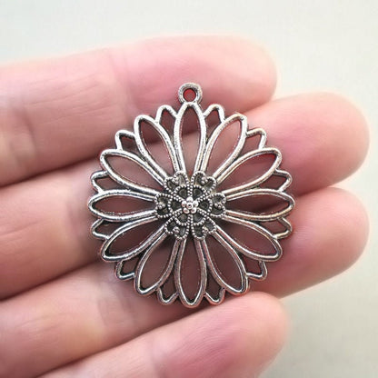 large flower charm antique silver CM1662S