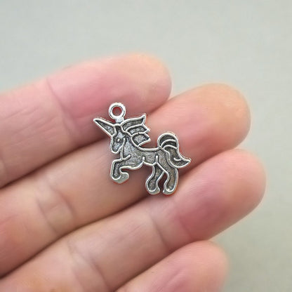 unicorn charm antique silver CM1673S