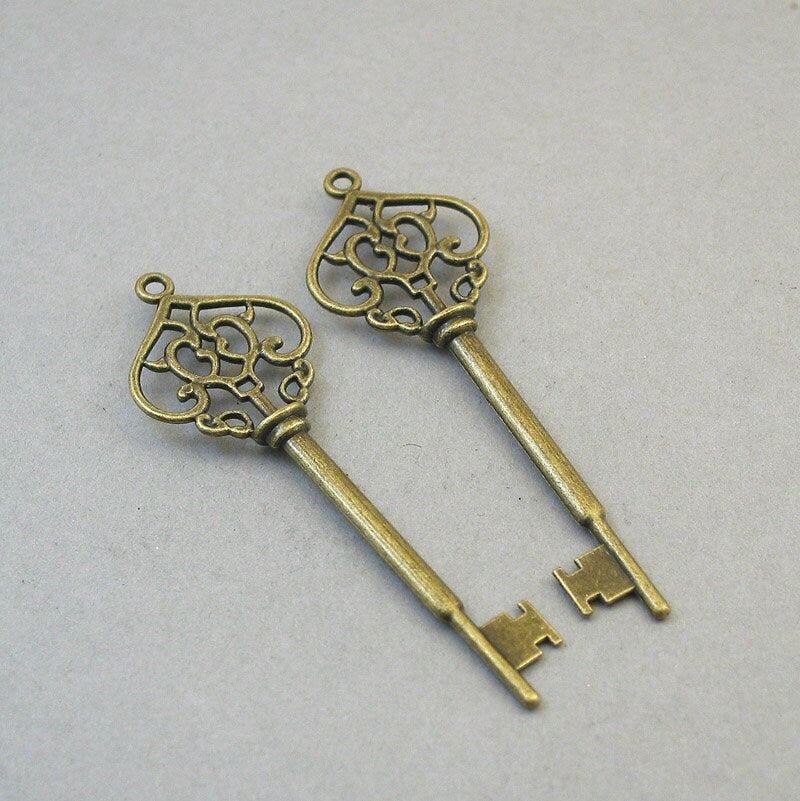 large key charm antique bronze CM1680B