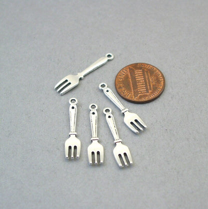 fork charm antique silver CM1709S