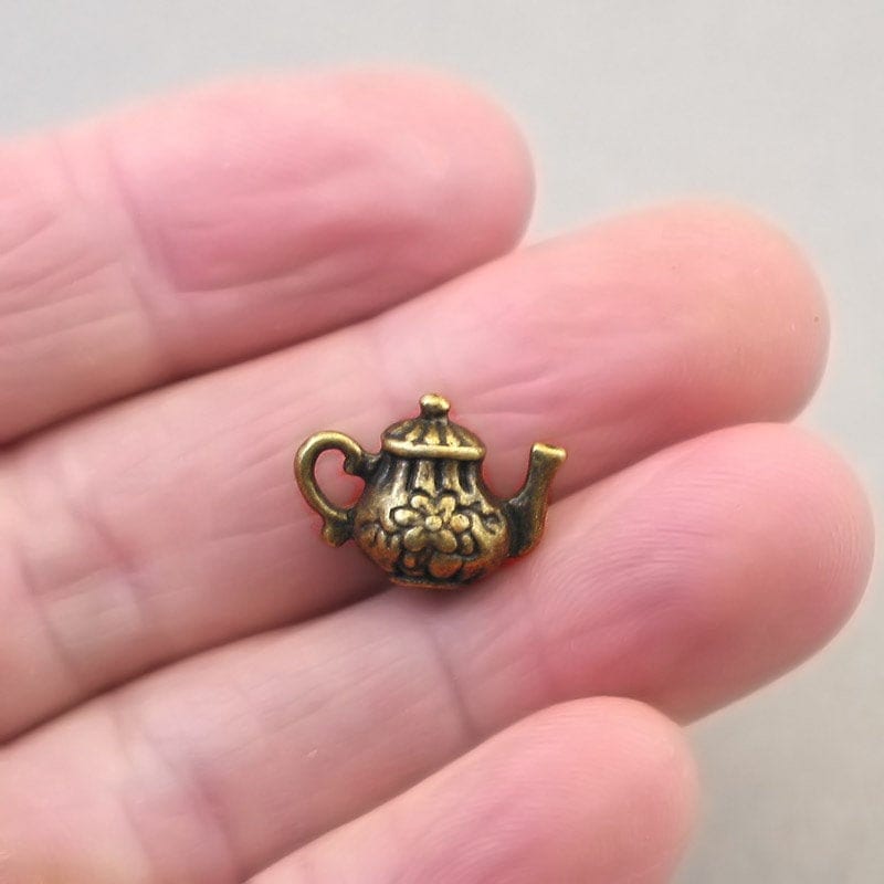 teapot 3D charm antique bronze CM1717B