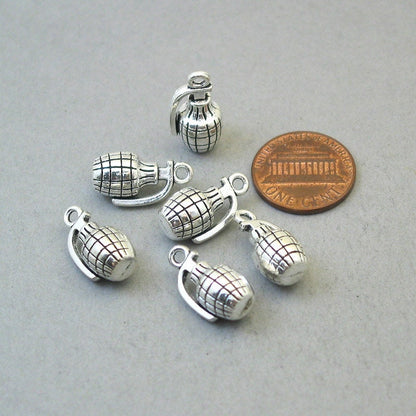 grenade 3D charm antique silver CM1720S