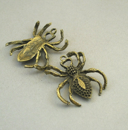 large spider charm antique bronze CM1746B