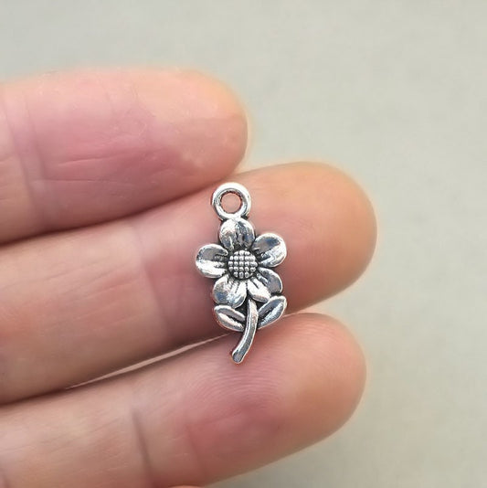 small flower charm antique silver CM1759S