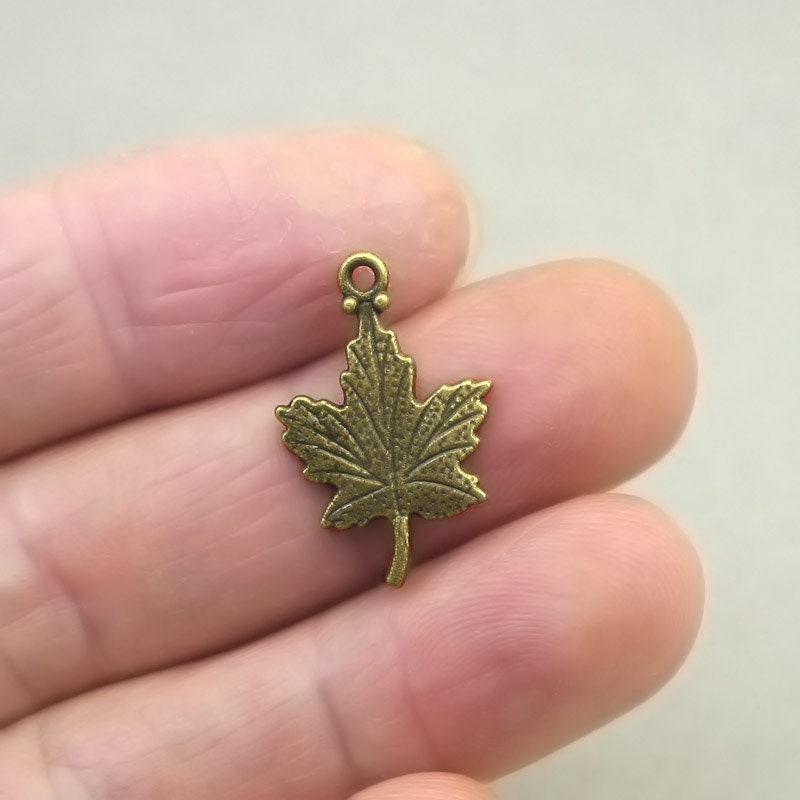 maple leaf charm antique bronze CM1767B