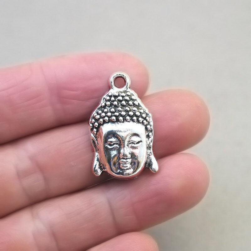 Buddha head charm antique silver CM1786S