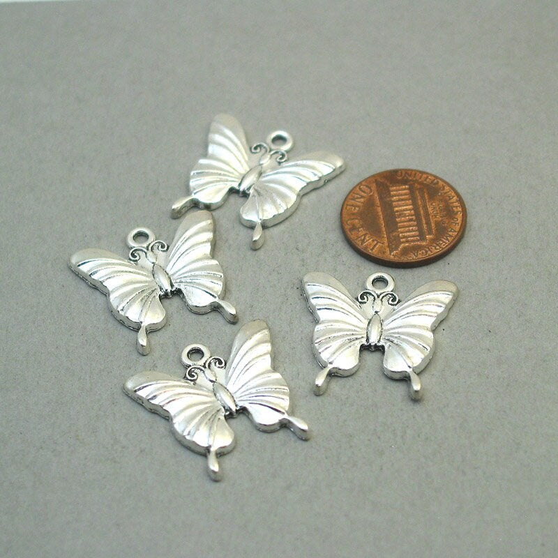 butterfly charm antique silver CM1795S