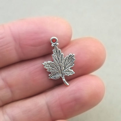 maple leaf charm antique silver CM1767S