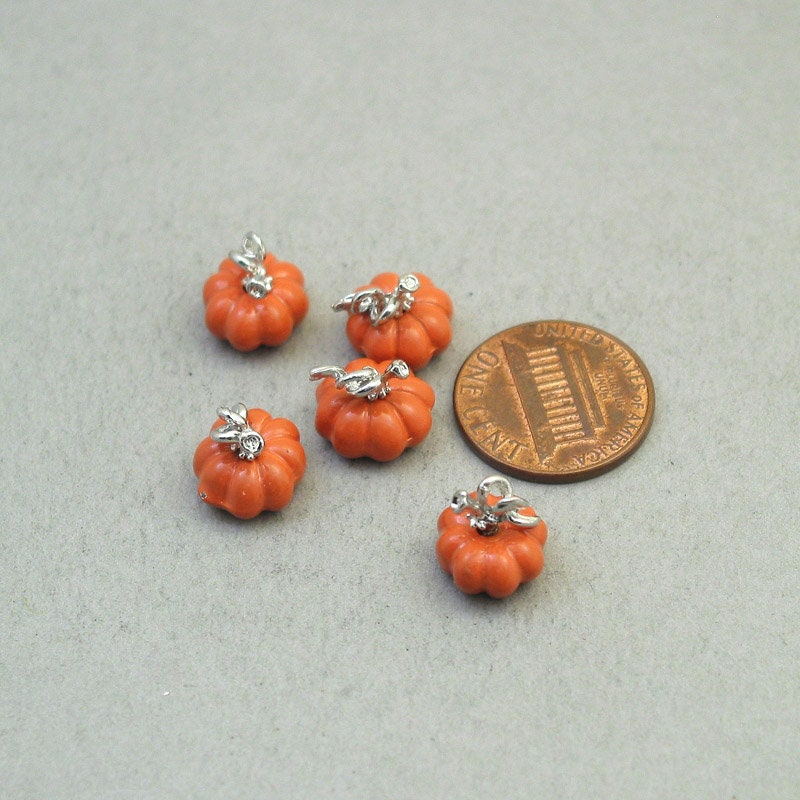 3D pumpkin charm CM1807S