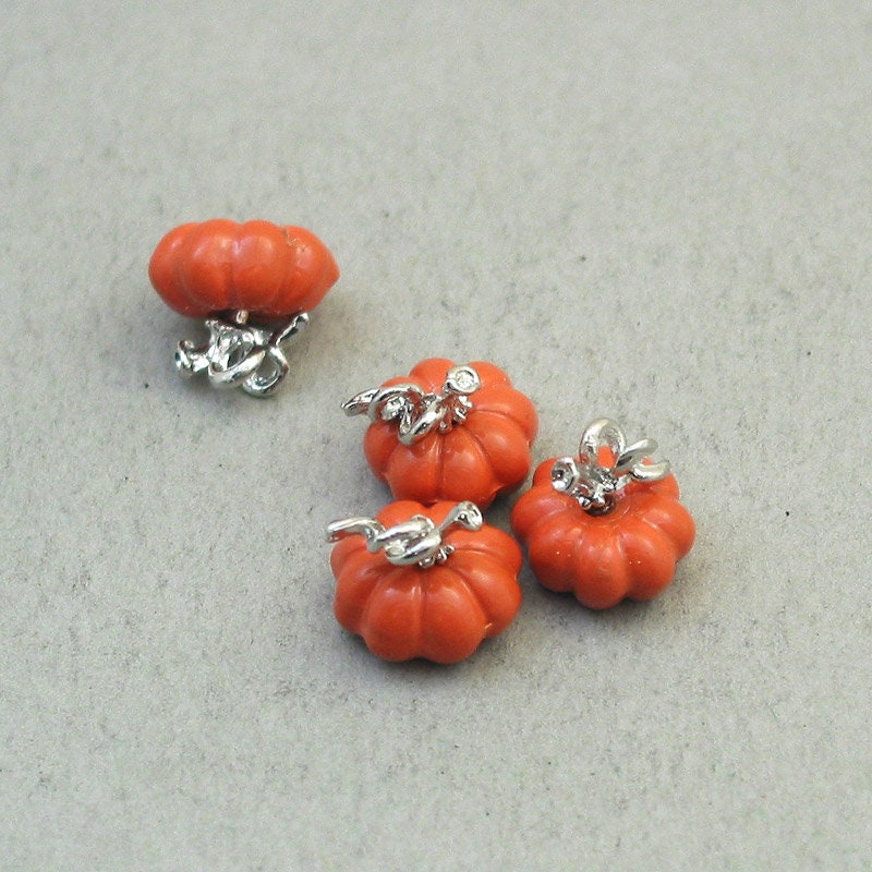 3D pumpkin charm CM1807S