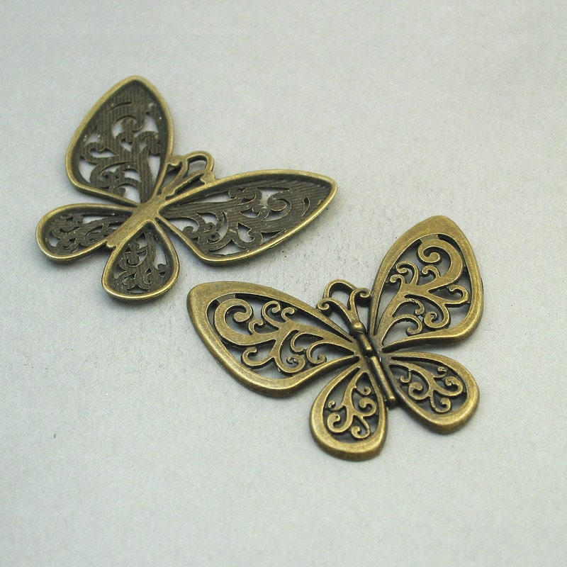 large filigree butterfly charm antique bronze CM1747B