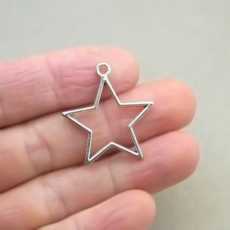 pentagram star charm antique silver CM1837S