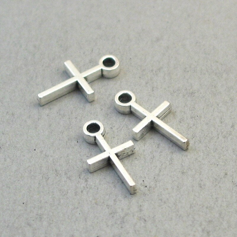 small cross charm antique silver CM1638S