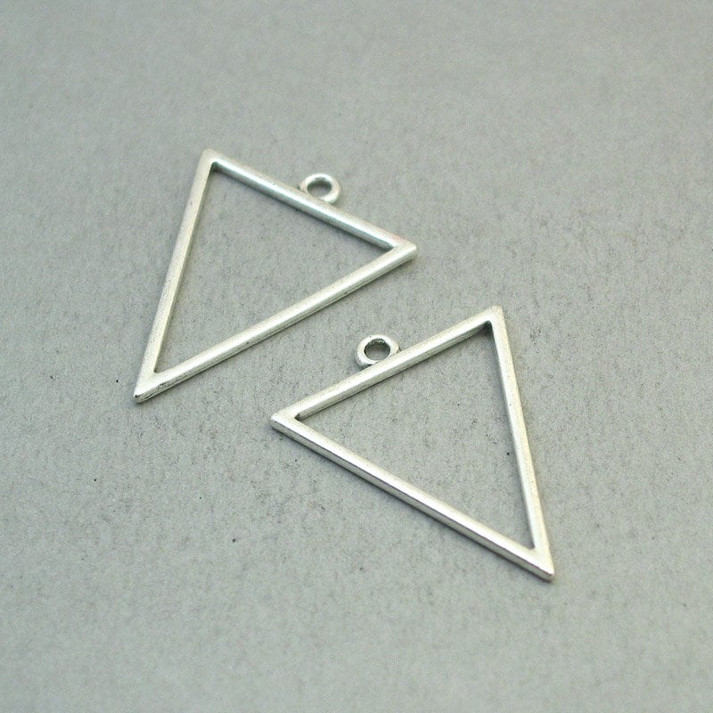 Triangle charms, geometric triangle pendants. Two sided. Antique silver 27X35mm CM1844S