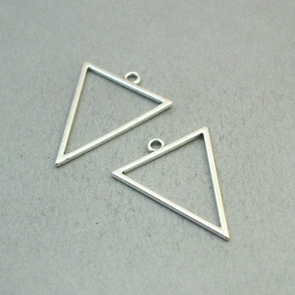 Triangle charms, geometric triangle pendants. Two sided. Antique silver 27X35mm CM1844S