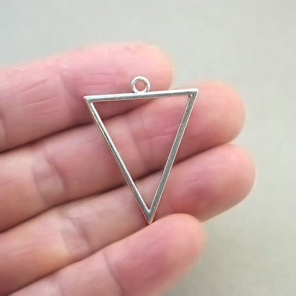 geometric triangle charm antique silver CM1844S 