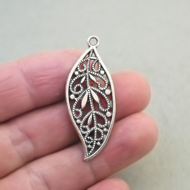 filigree leaf charm antique silver CM1850S