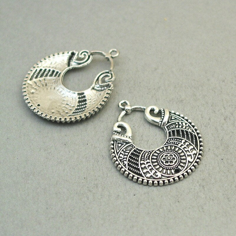 Bohemian crescent charm connectors, tribal flower drop filigree link pendants. One sided. Antique silver 28X35mm CM1861S