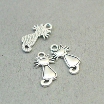 Cat charms, cat pendants. One sided. Antique silver 11X22mm CM1871S