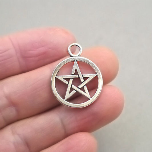 pentgram star charm antique silver CM1886S