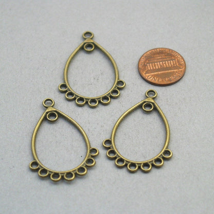 Drop charm connectors, drop earring link pendants. Two sided. Antique bronze 26X39mm CM1898B