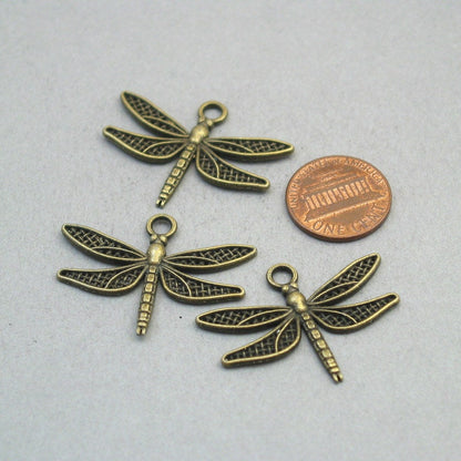 dragonfly charm antique bronze CM1649B