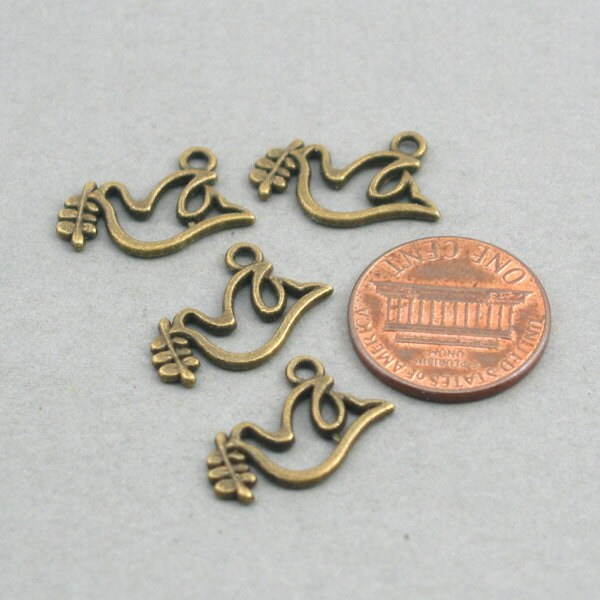 Dove charms, peace dove with olive branch pendants. One sided. Antique bronze 14X19mm CM0028B