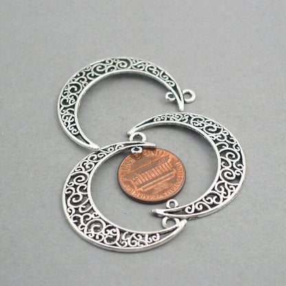 Moon charm connectors, filigree crescent moon link pendants. One sided. Antique silver 31X40mm CM0741S